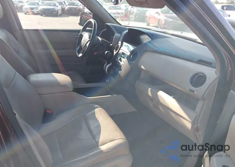 2011 Honda Pilot Touring from USA, damaged, VIN 5FNYF3H90BB030206